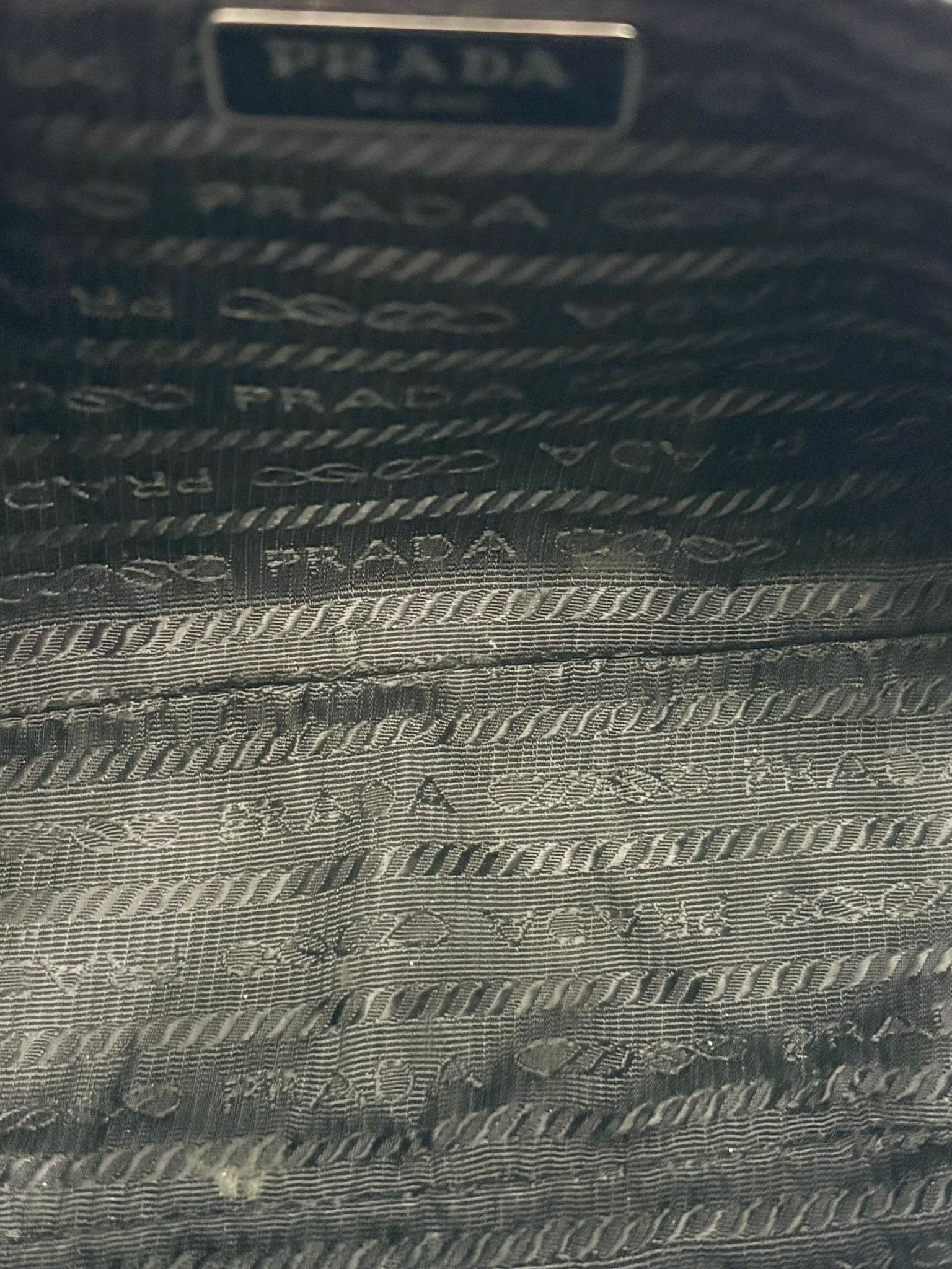 PRADA RE-EDITION CROSSBODY BAG