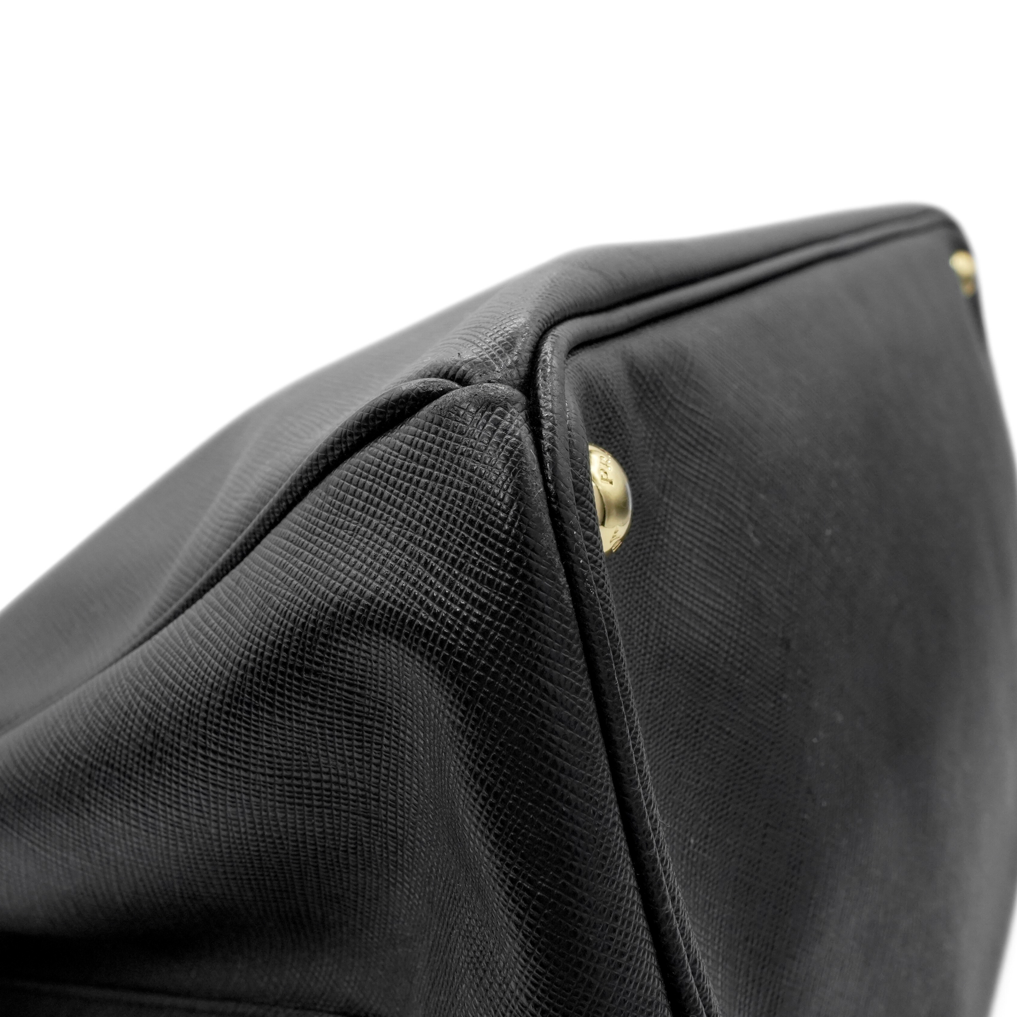 Prada 'Galleria Large' Handbag