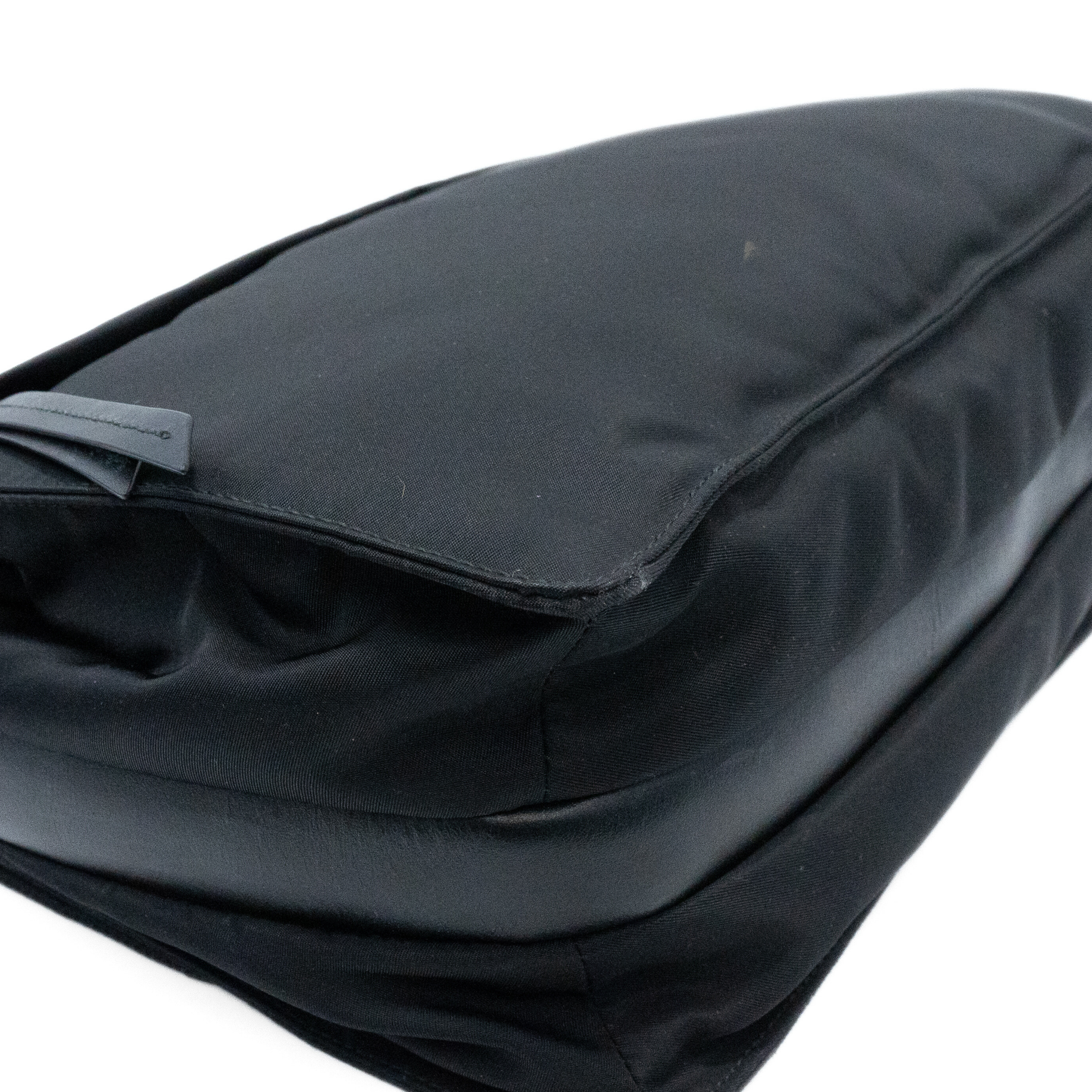 Prada 'Traveller Padded Re-Nylon' Messenger Bag