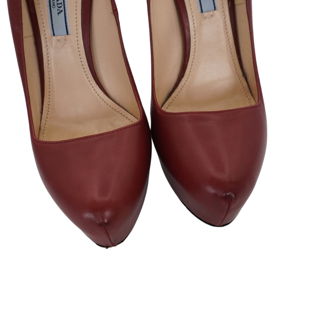 Prada Platform Pumps - Women's 38