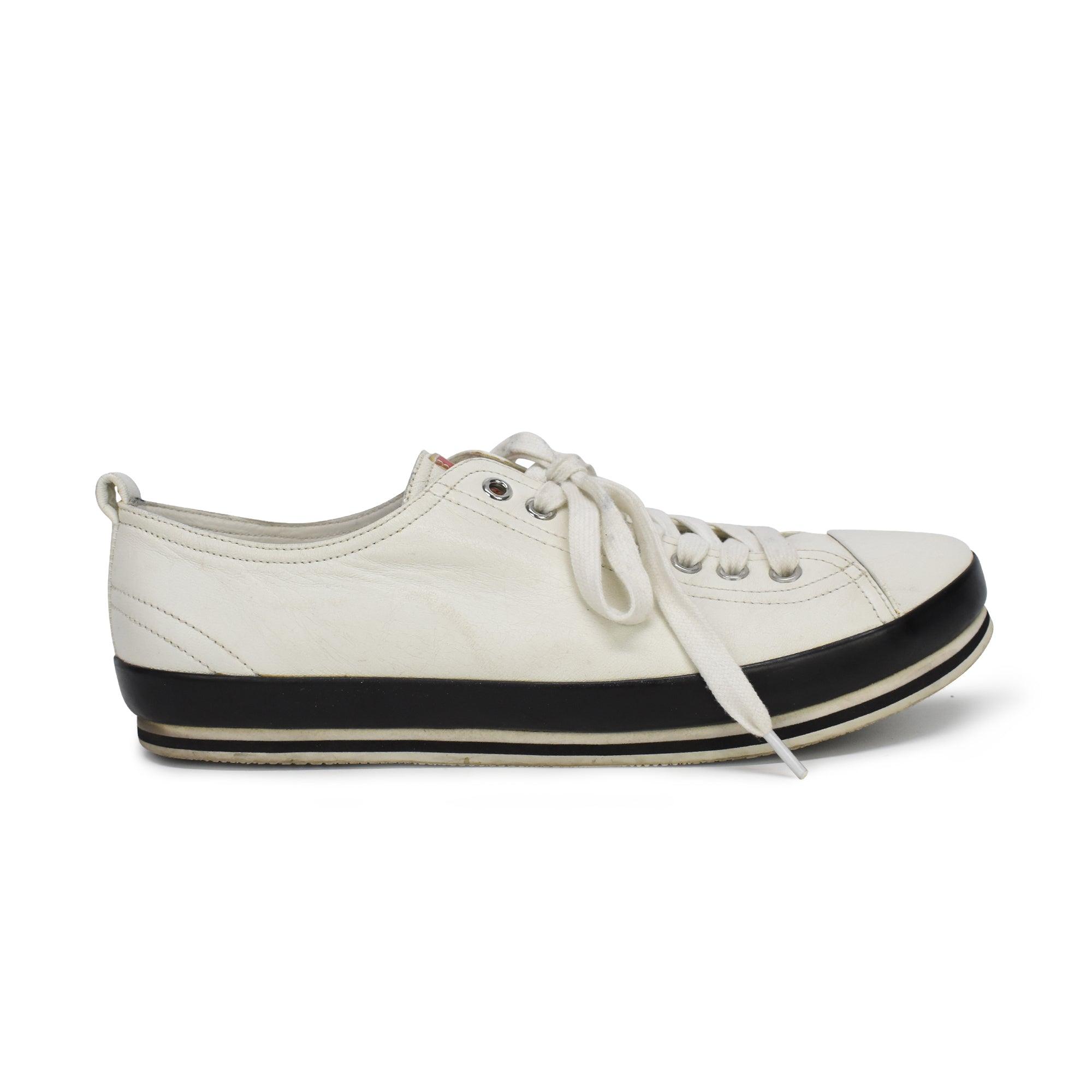 Prada Sneakers - Men's 8