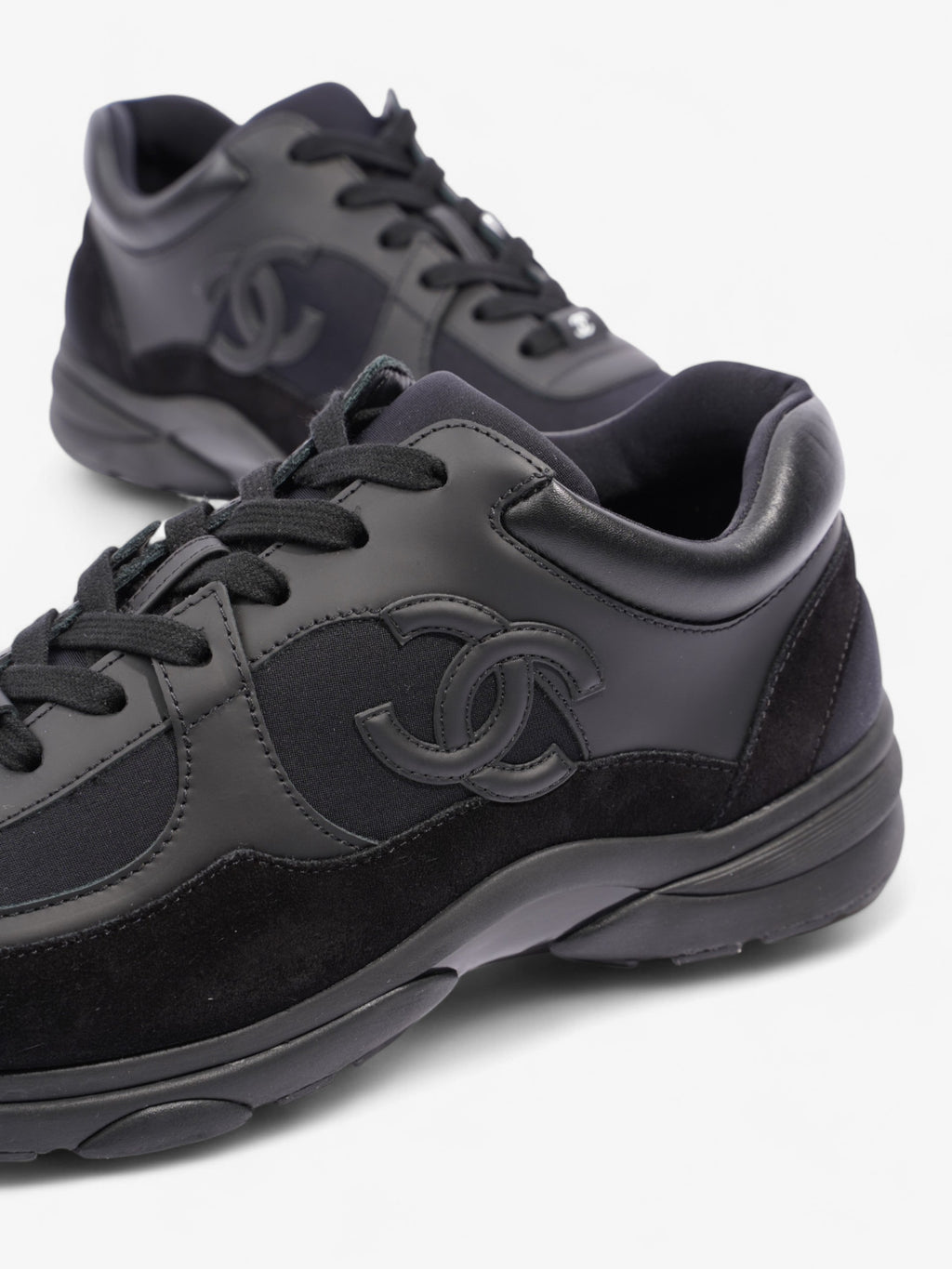 Chanel CC Logo Sneakers Black Suede EU 41 UK 7