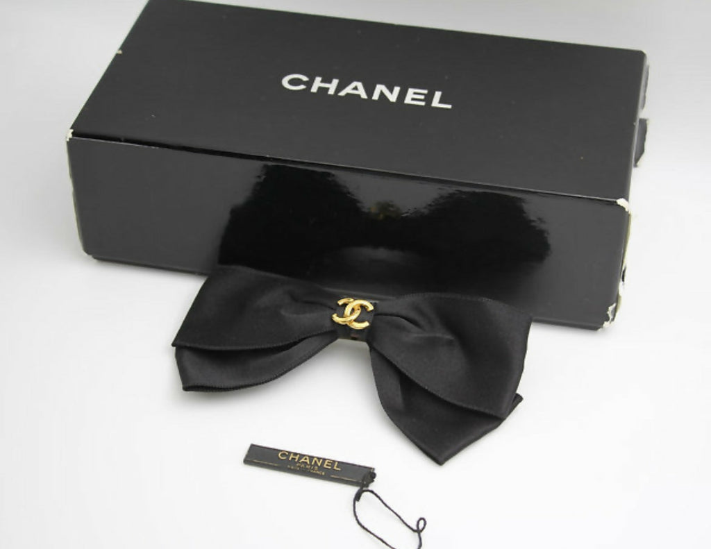 Chanel Vintage 1981-85 Silk 3D Bow Hairpin