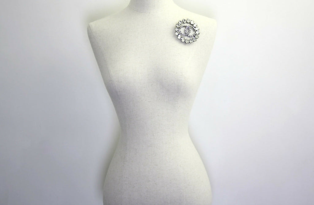 Chanel Vintage 00A Rhinestone Silver CC Large Round Brooch
