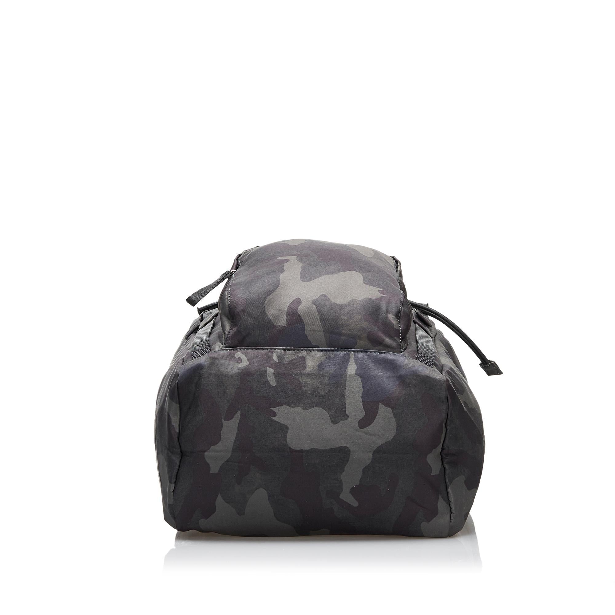 Prada Tessuto Camouflage Backpack (SHG-8LOxsE)