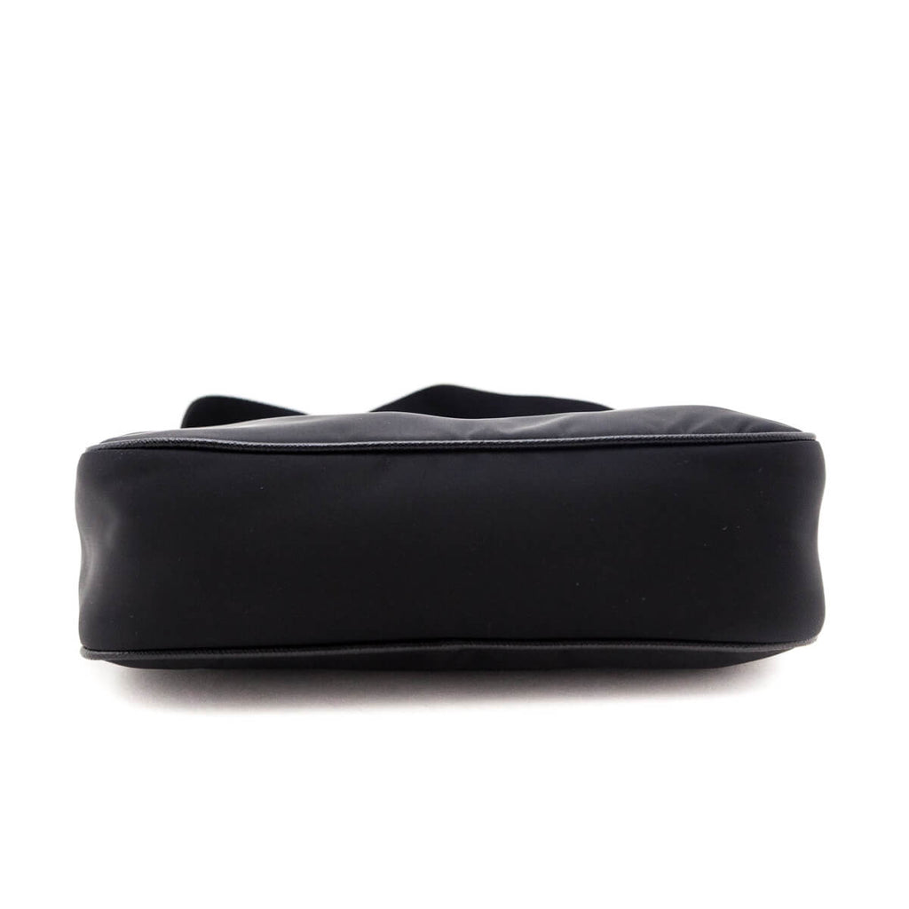 Prada Black Nylon Re-Edition 2005 Bag