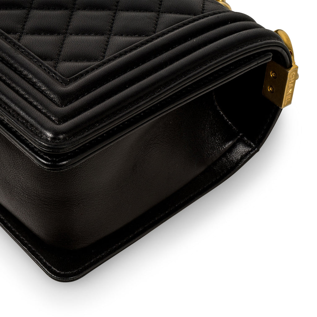 Chanel Boy Bag - Medium