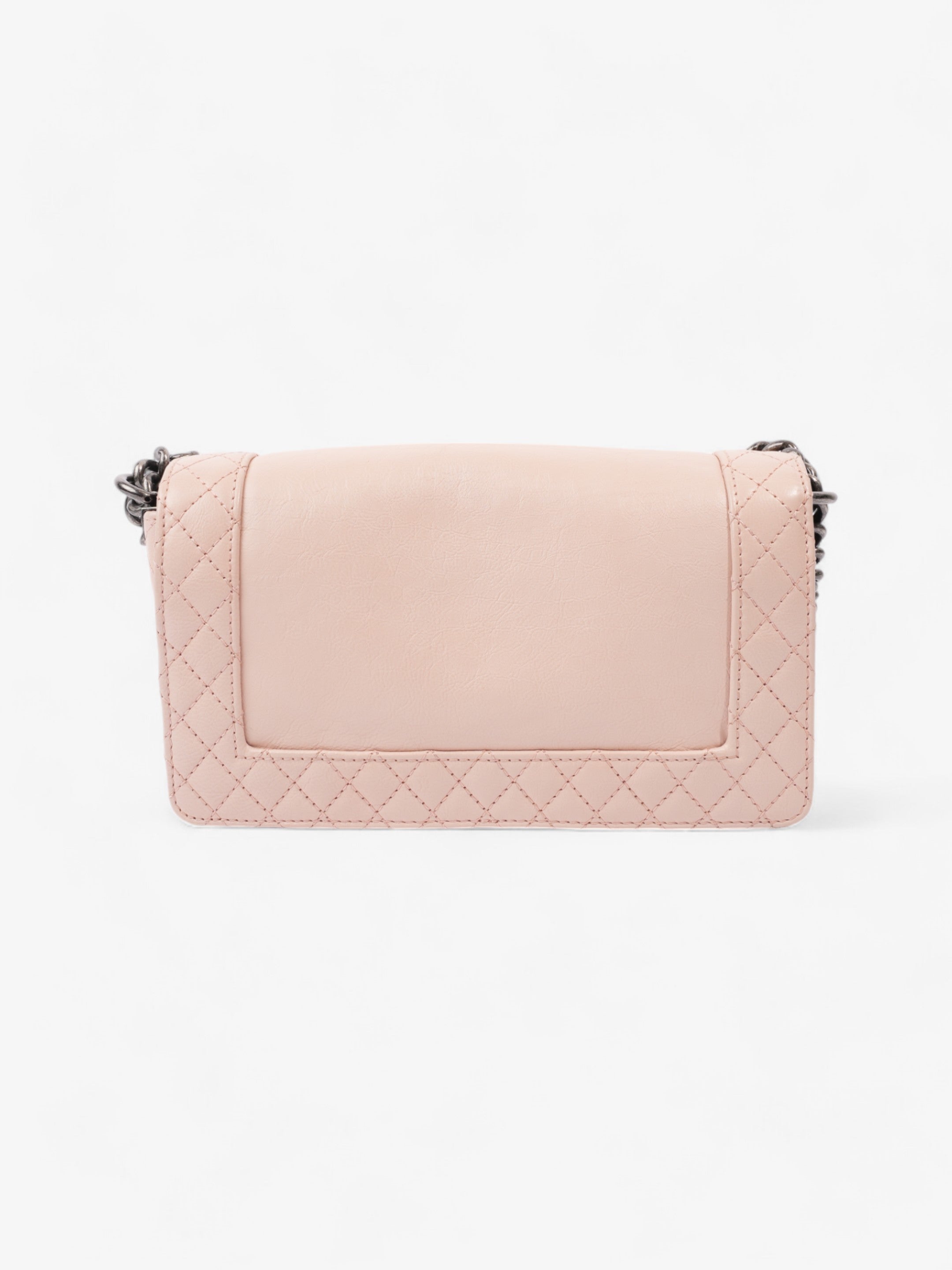 Chanel Boy Bag Light Pink Leather Medium