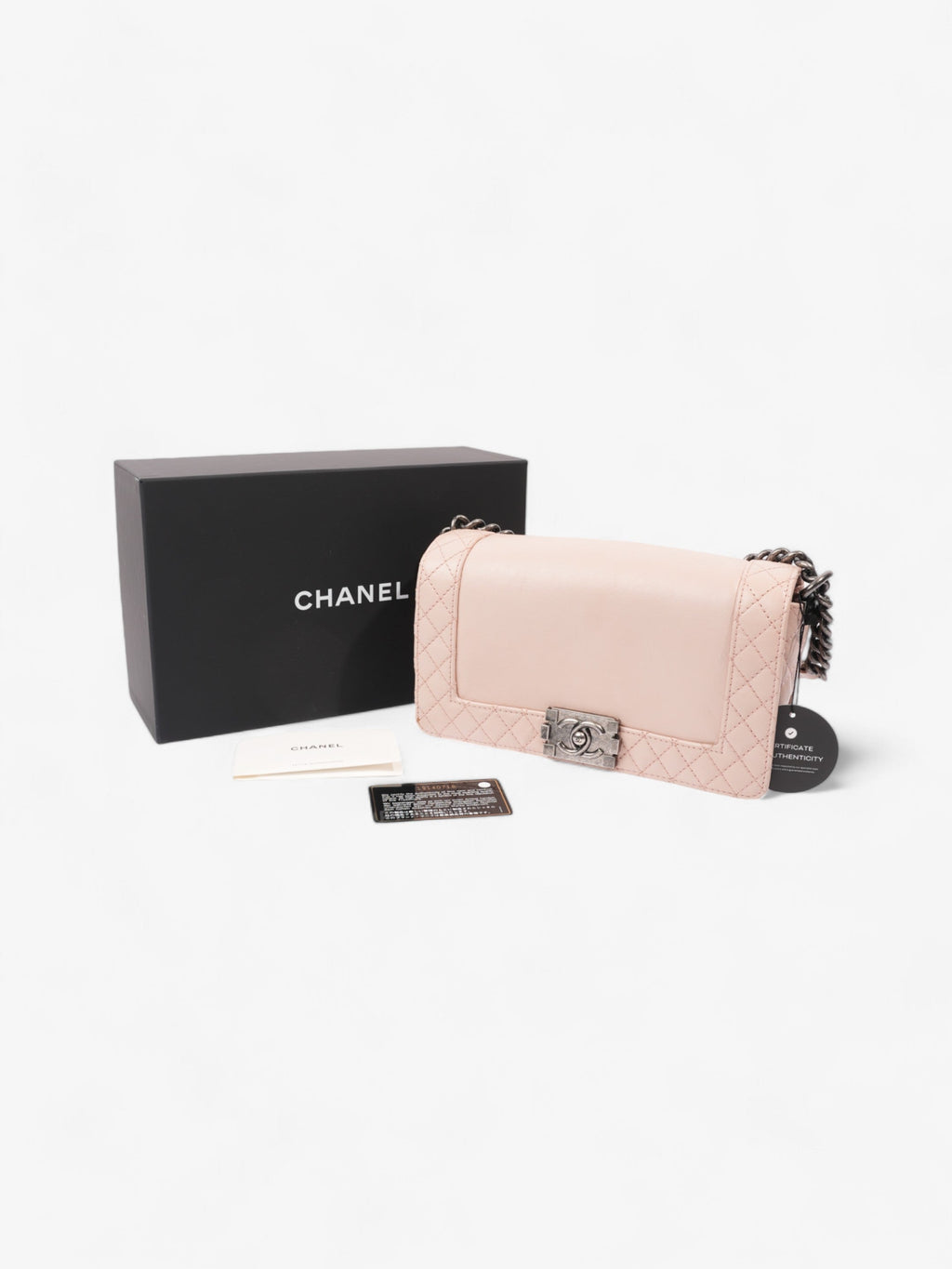 Chanel Boy Bag Light Pink Leather Medium