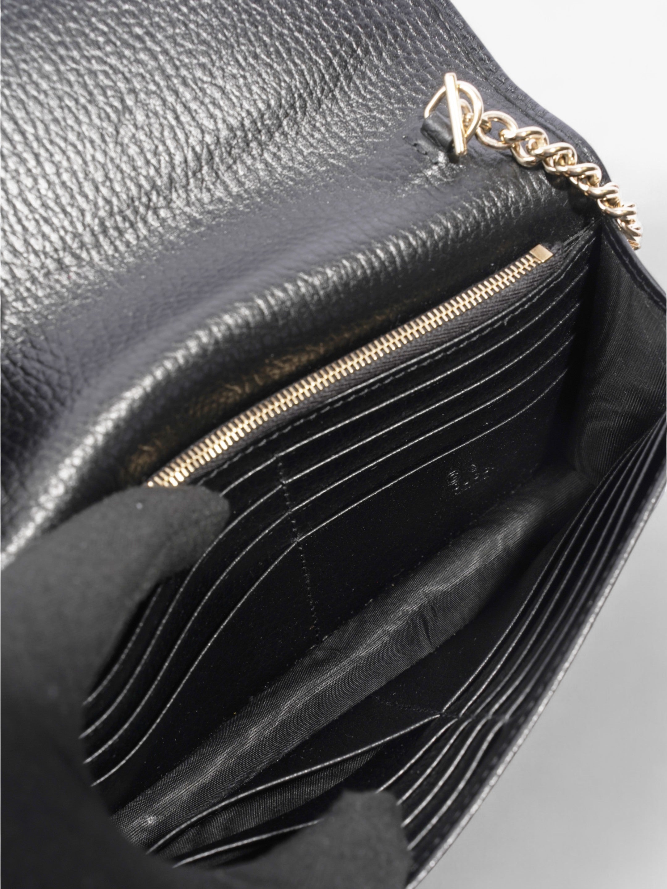 Gucci Dollar Interlocking G Chain Wallet Black Calfskin Leather