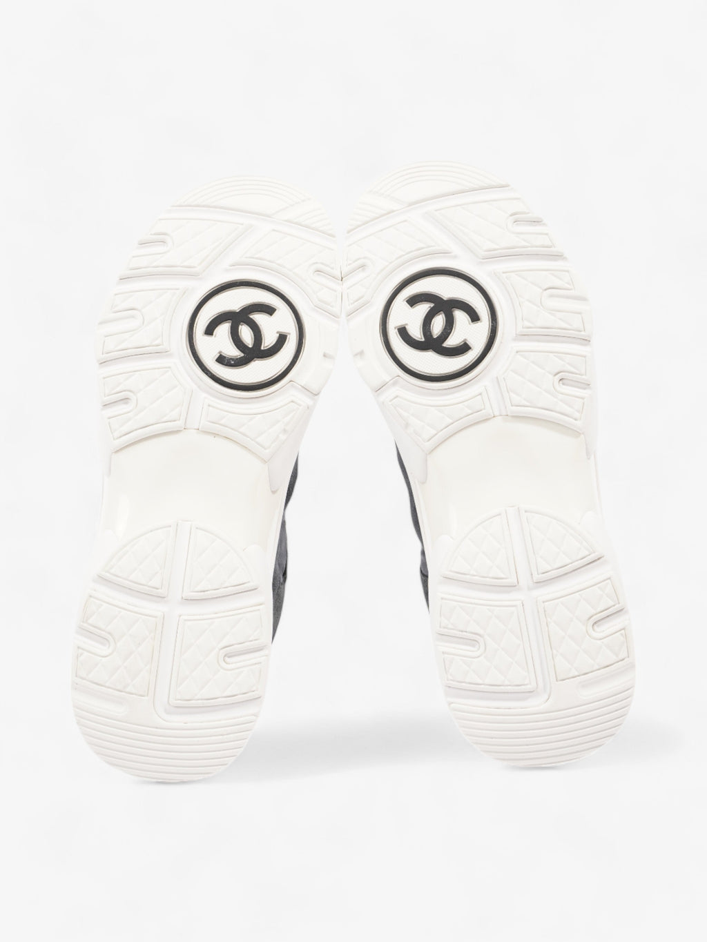 Chanel CC Trainer Black / White Suede EU 39.5 UK 6.5