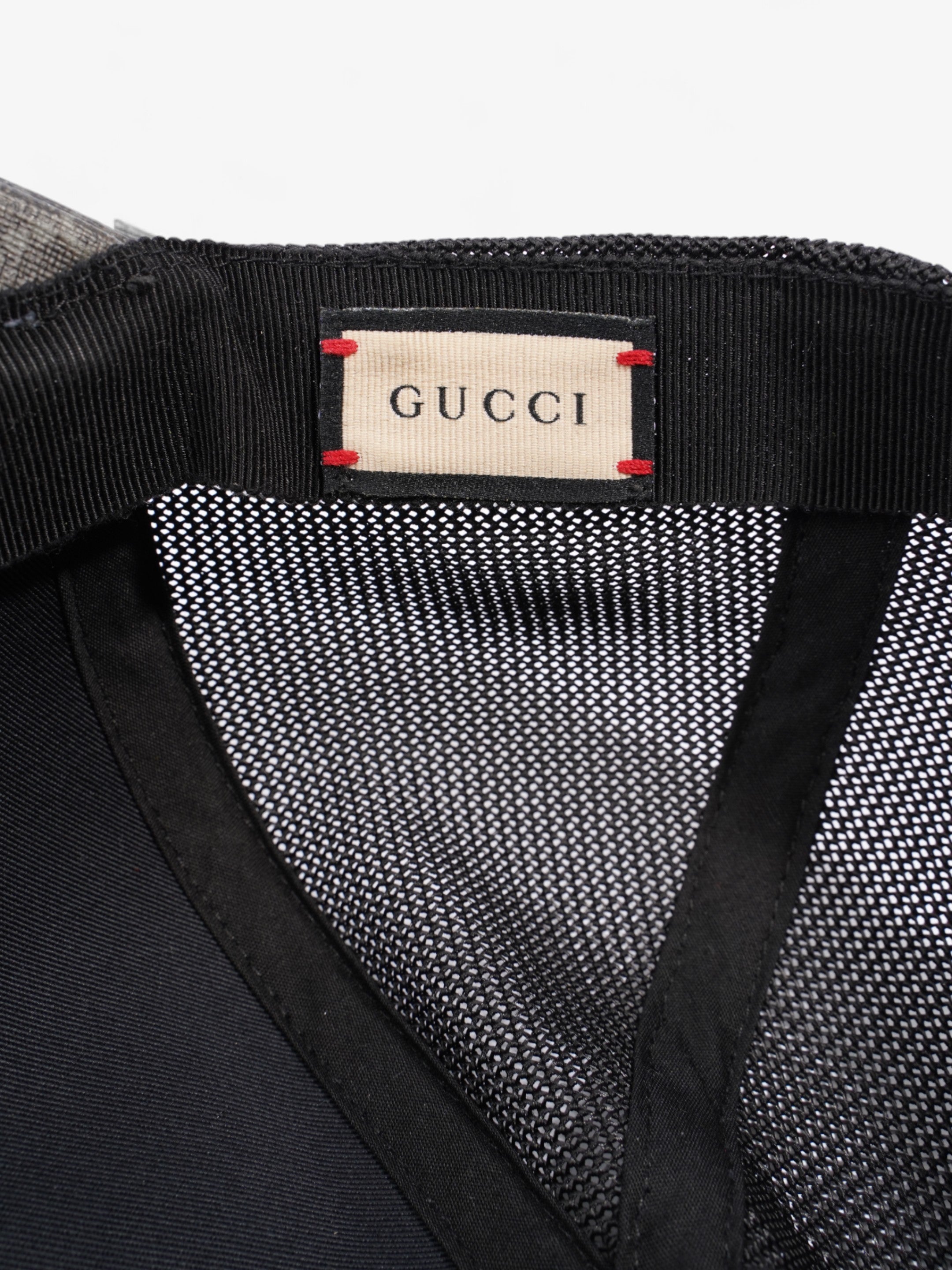 Gucci Kingsnake Print Cap Black GG Supreme / Red Snake Coated Canvas Medium