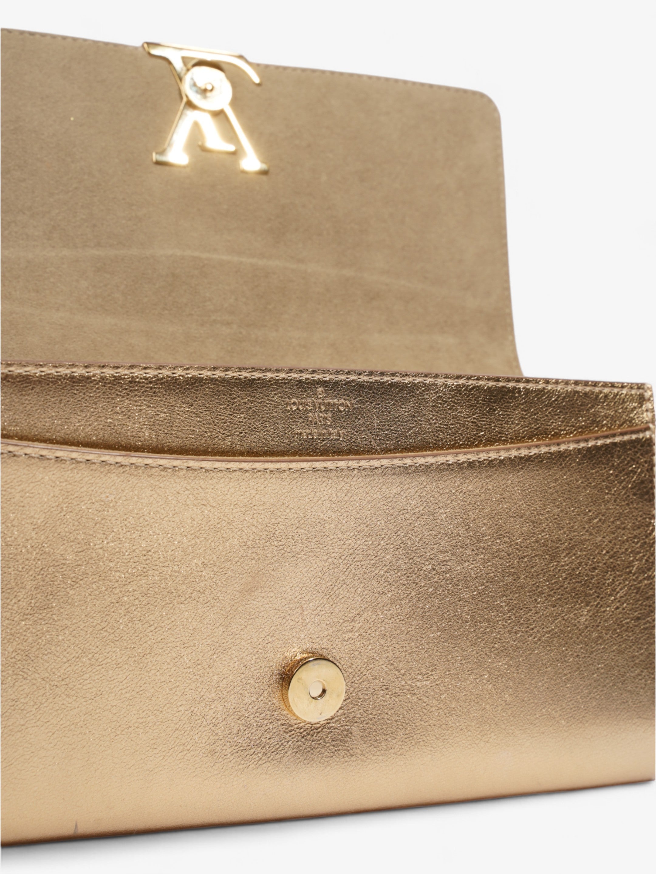 Louis Vuitton Louise Clutch Gold Leather