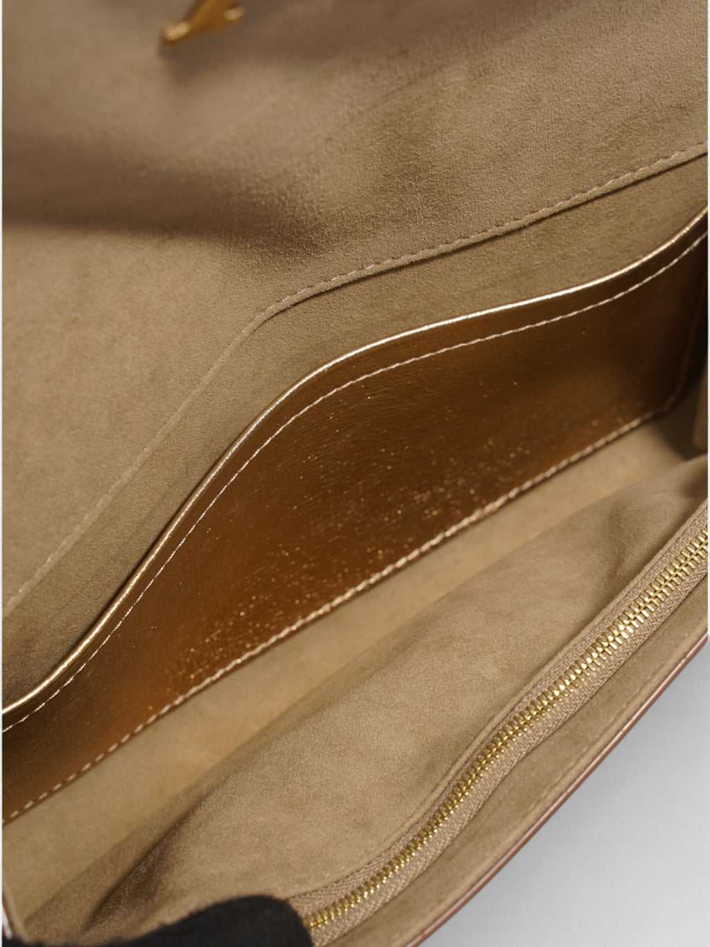 Louis Vuitton Louise Clutch Gold Leather