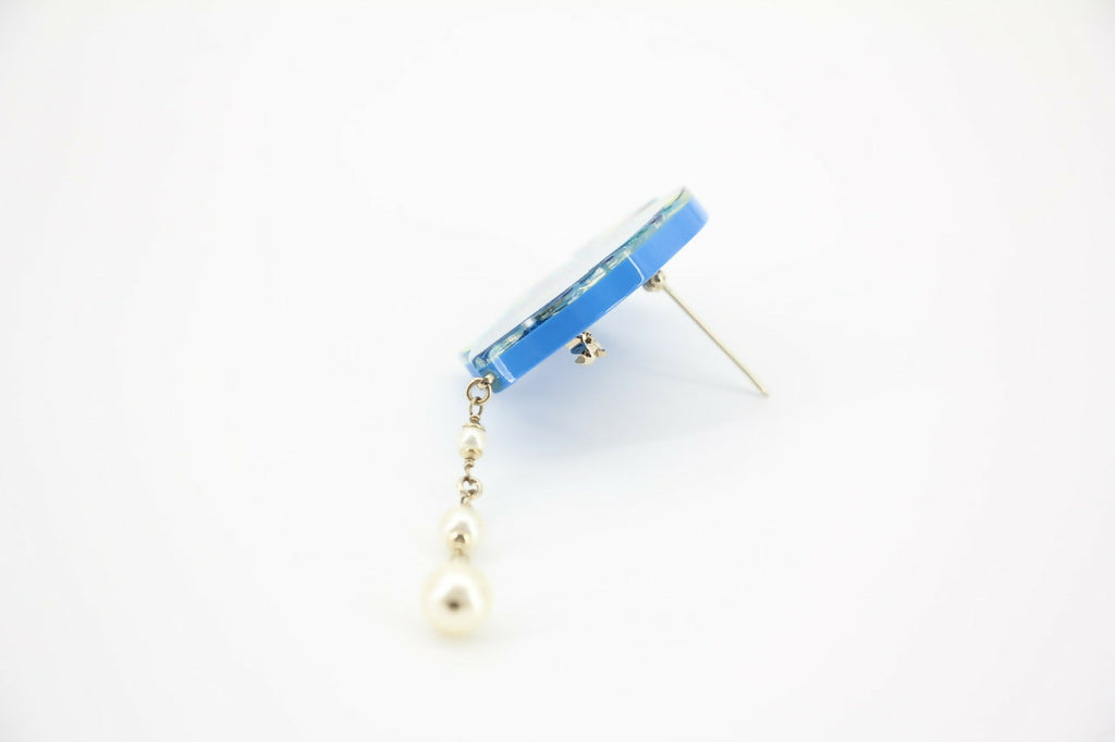 Chanel D19S Imitation Pearl Resin Glitter Tropical Fish Brooch
