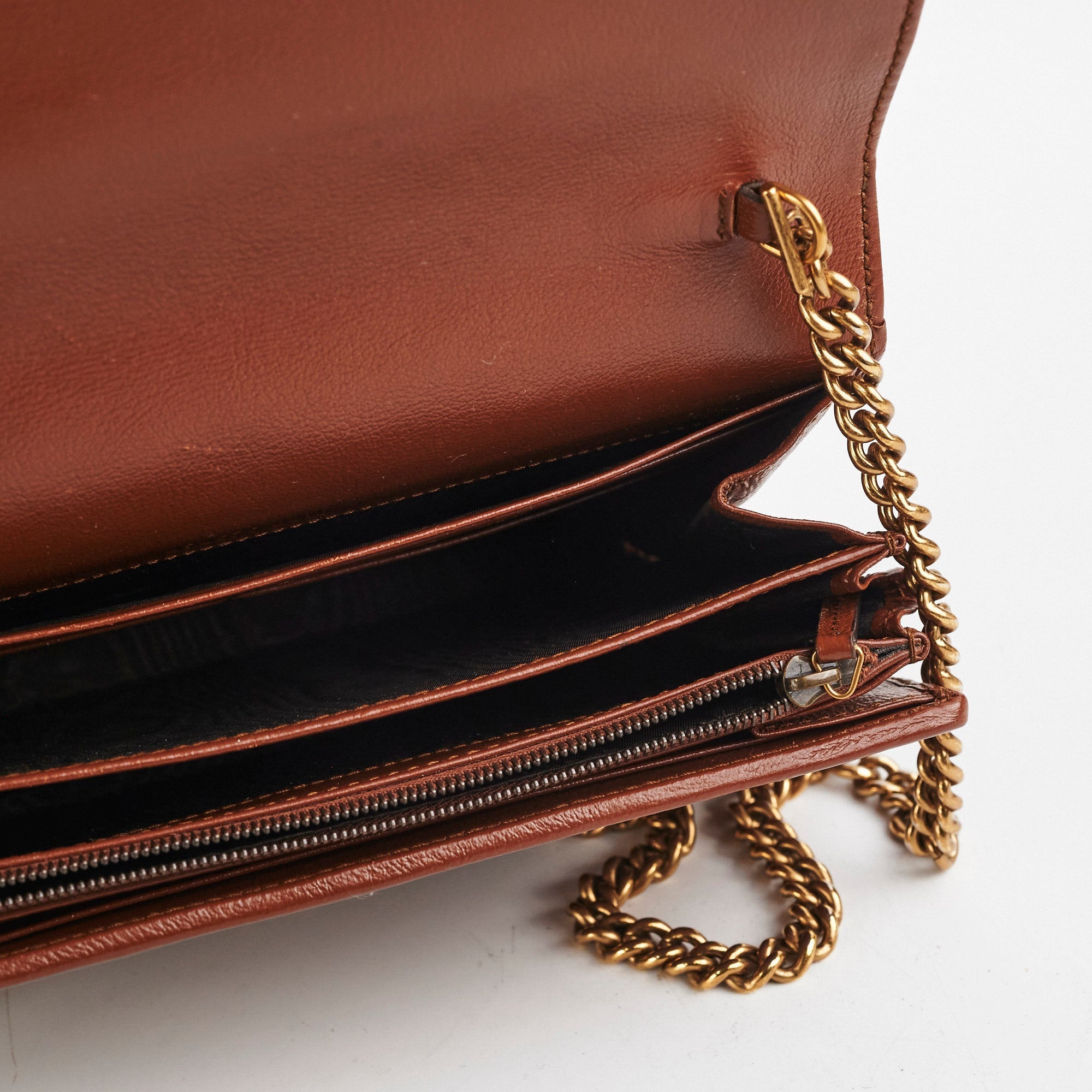 Gucci GG Marmont Matelasse Mini Bag Tan WOC Wallet on chain