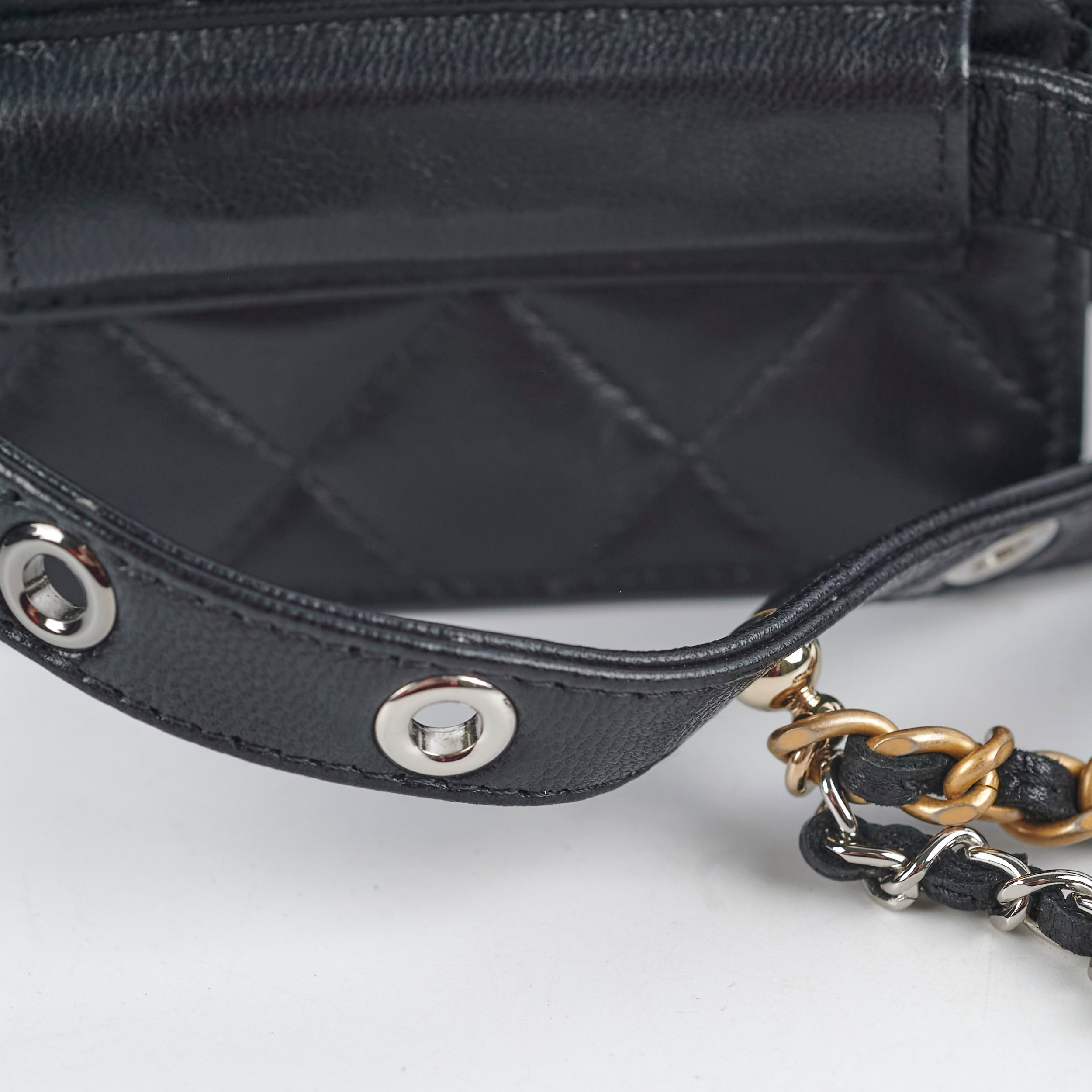 Chanel Micro Belt Bag holder xLambskin Black - Series 31