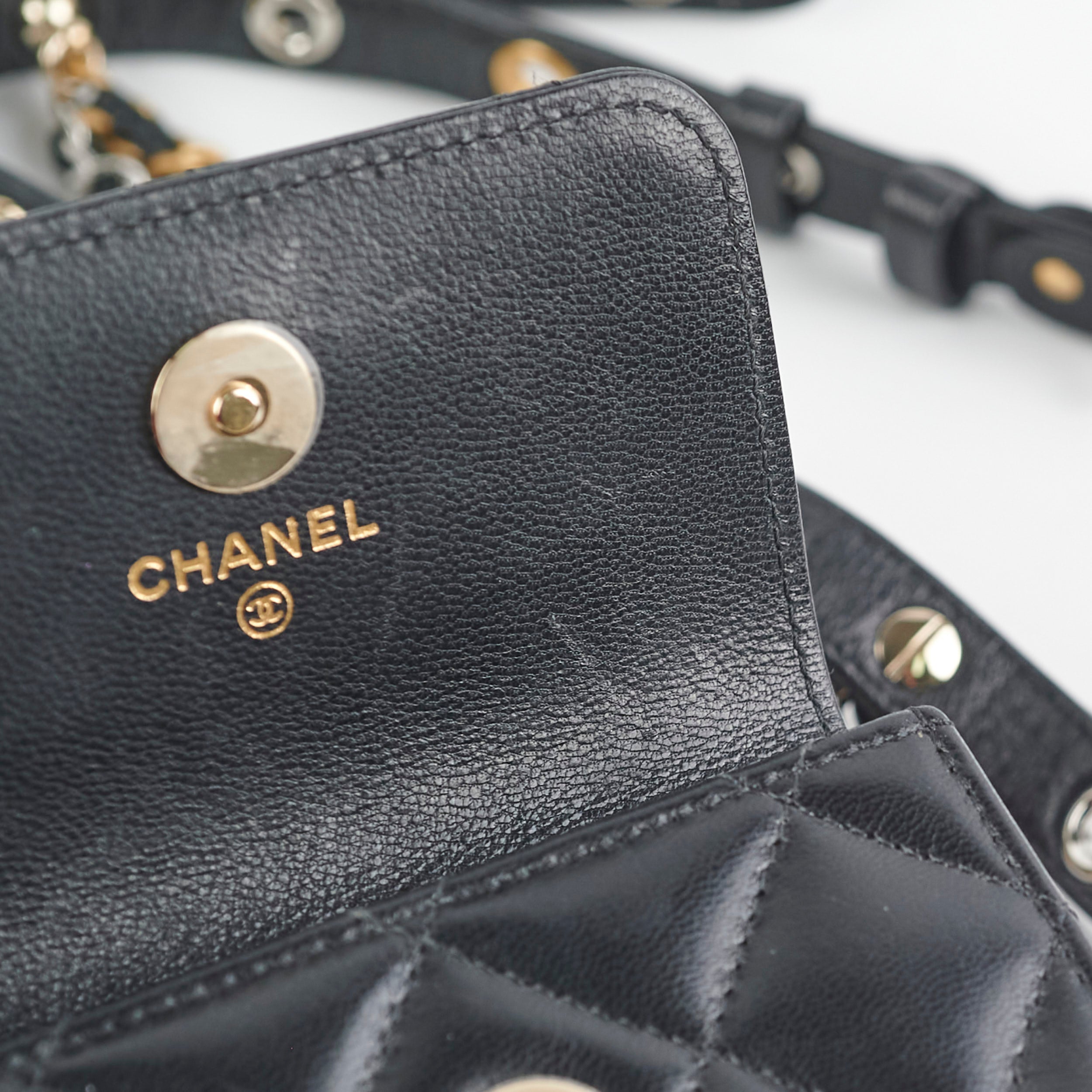 Chanel Micro Belt Bag holder xLambskin Black - Series 31
