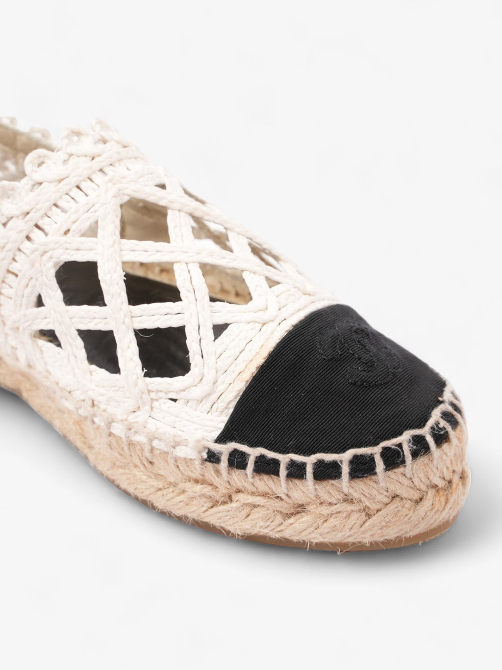 Chanel CC Espadrilles Black / White Lace EU 36 UK 3