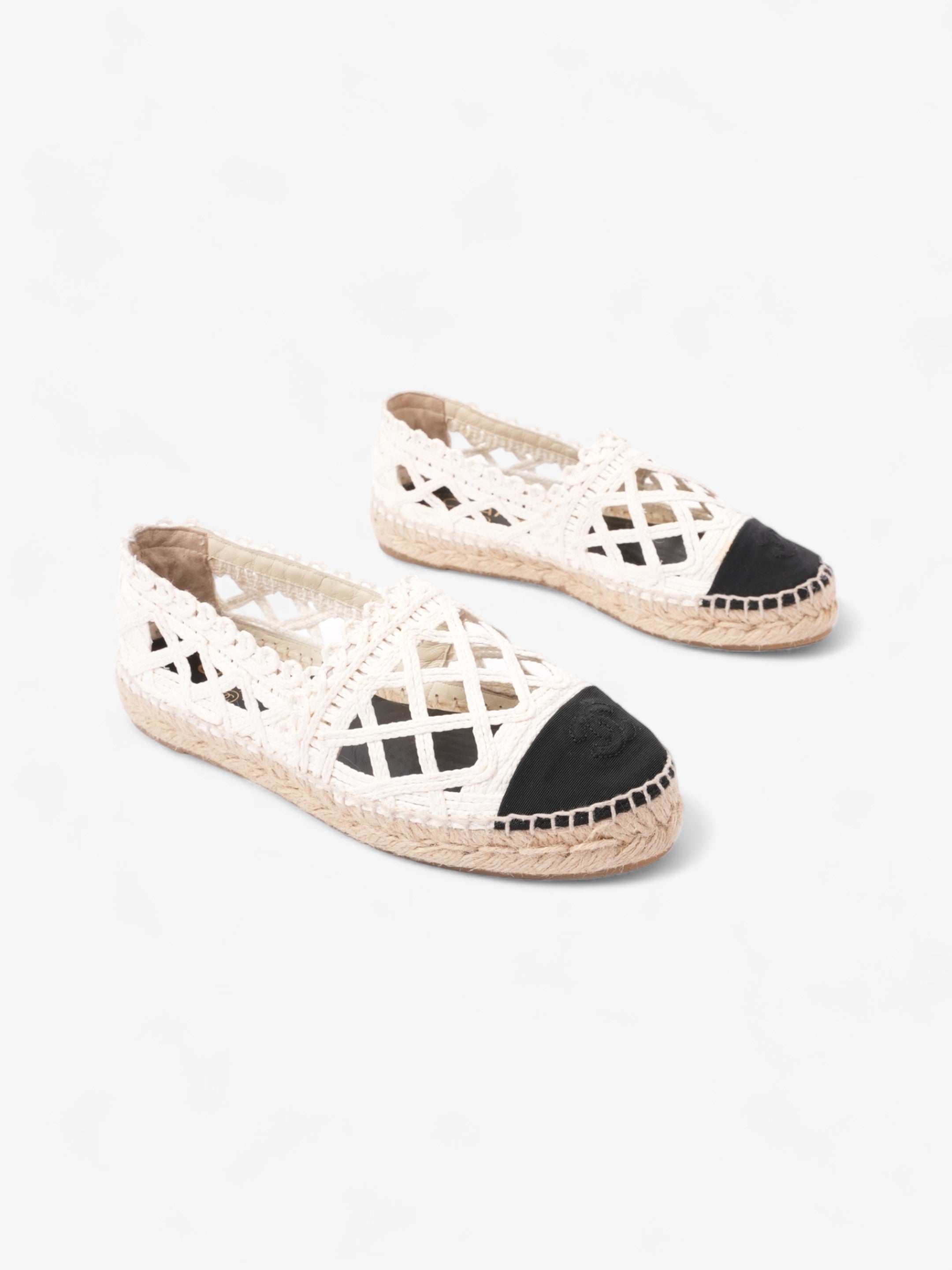 Chanel CC Espadrilles Black / White Lace EU 36 UK 3