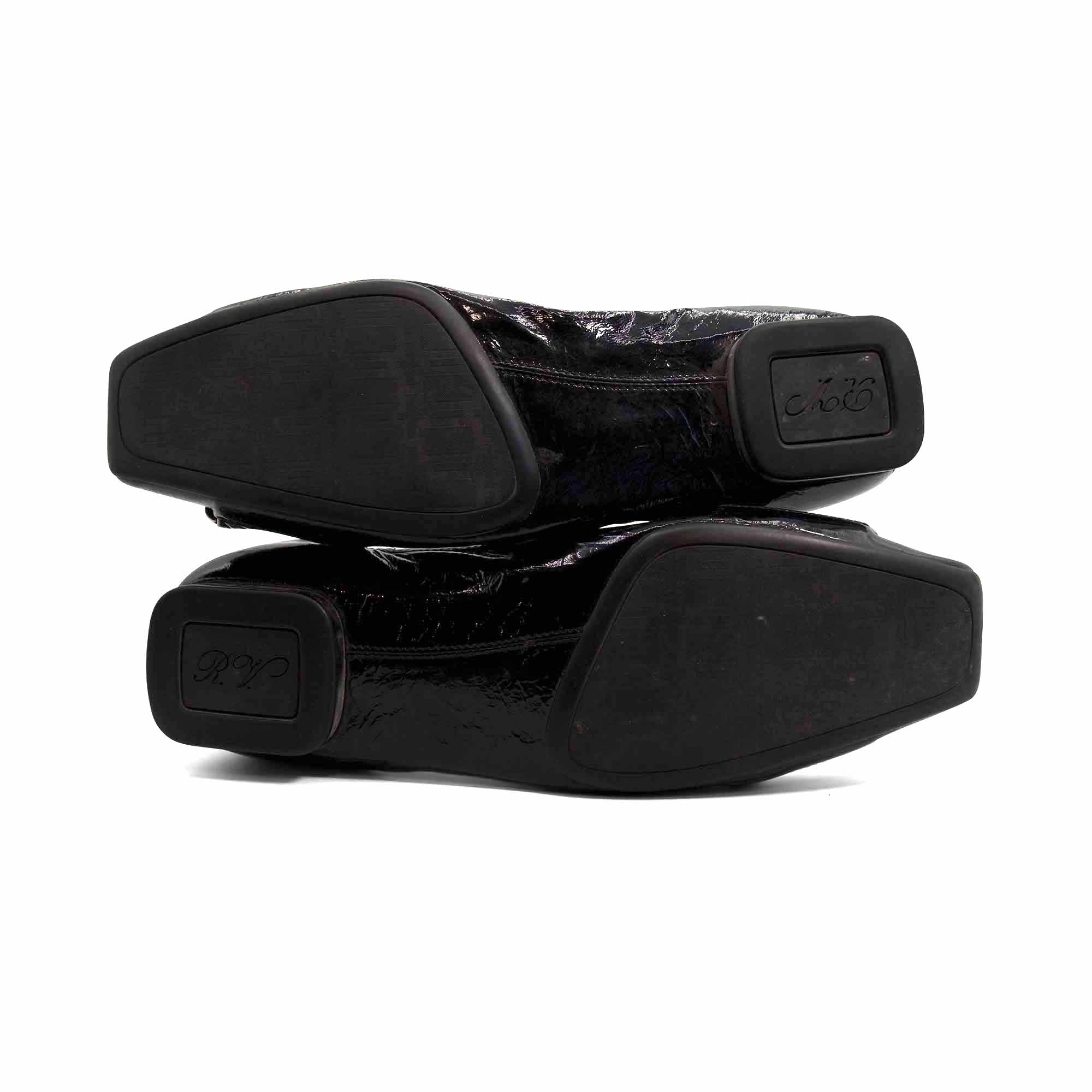 Roger Vivier Patent Leather Flats - Women's 37