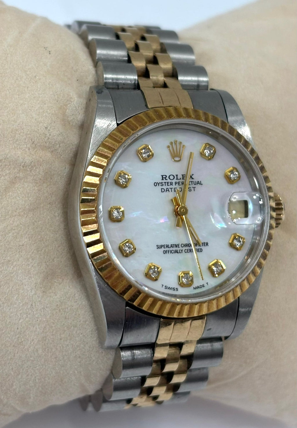 ROLEX DATEJUST 18K YELLOW GOLD TWO-TONE MOP DIAL JUBILEE BAND WATCH