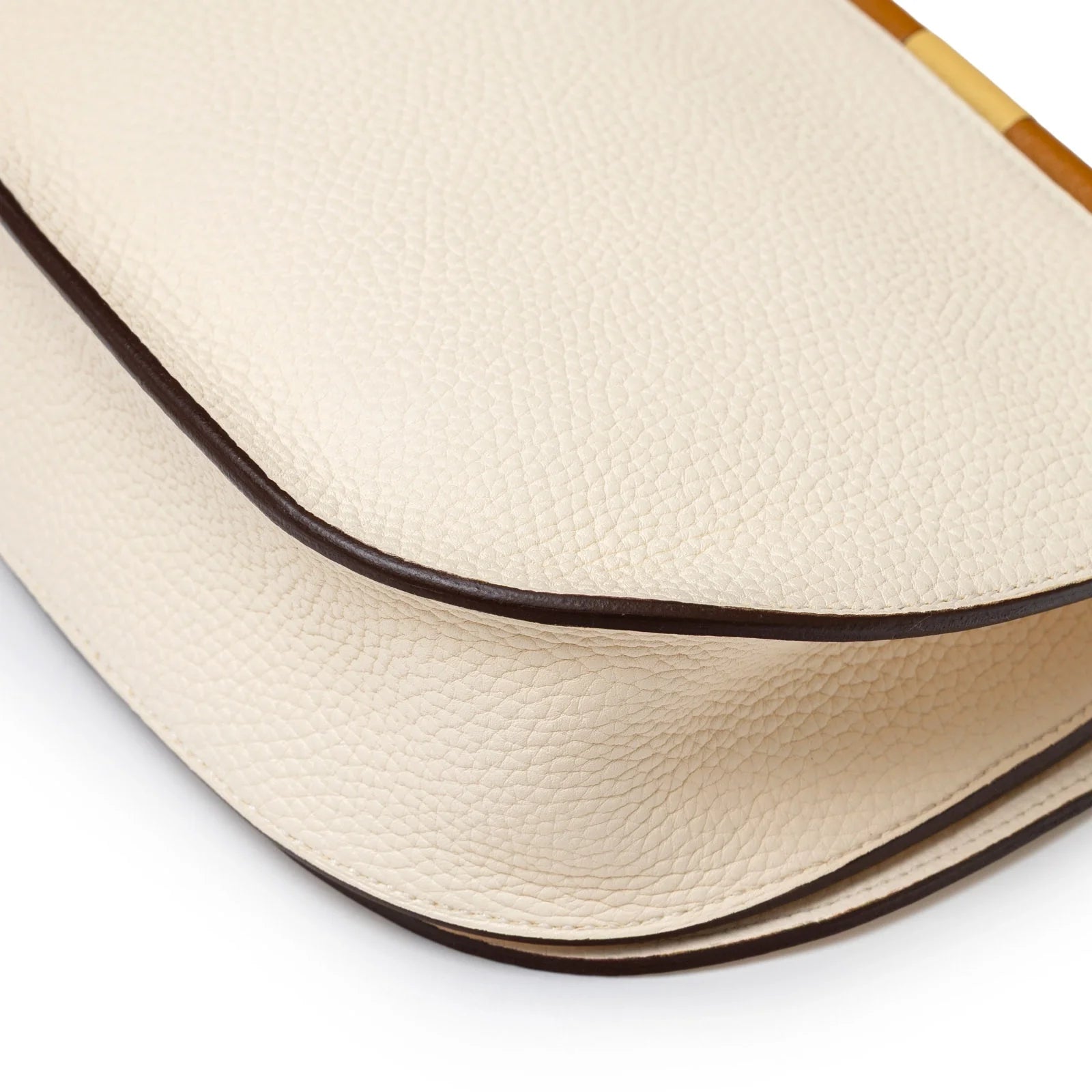 Hermès Sac Saut 25 Bag Clemence/Chevre Mysore Nata/Caramel/Etoupe Gold Hardware
