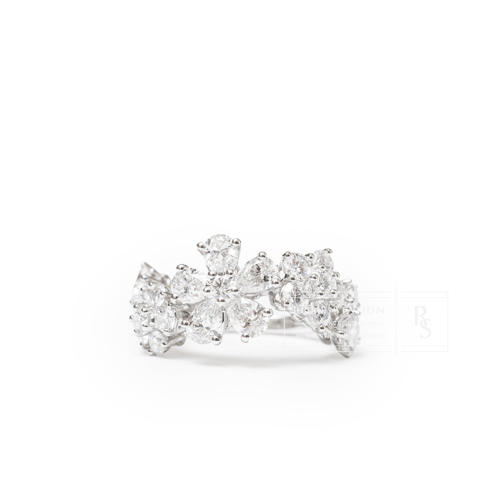 Van Cleef & Arpels Folie des Prés Ring 18K White Gold/Diamond