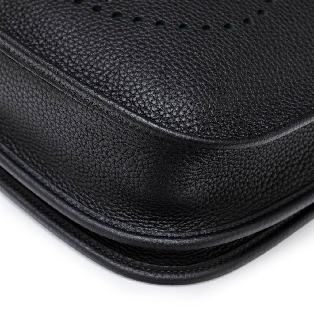 Hermès Evelyne PM 29 Black Clemence Gold Hardware