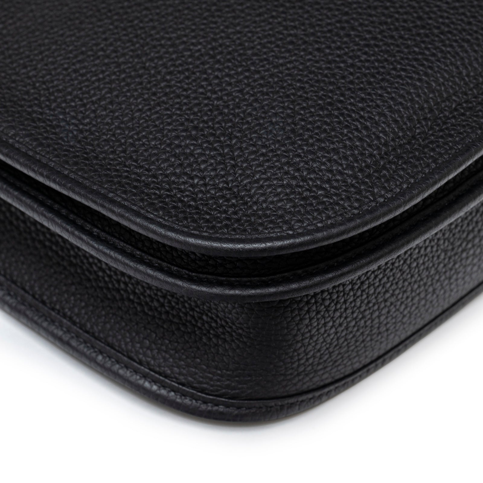 Hermès Evelyne PM 29 Black Clemence Gold Hardware