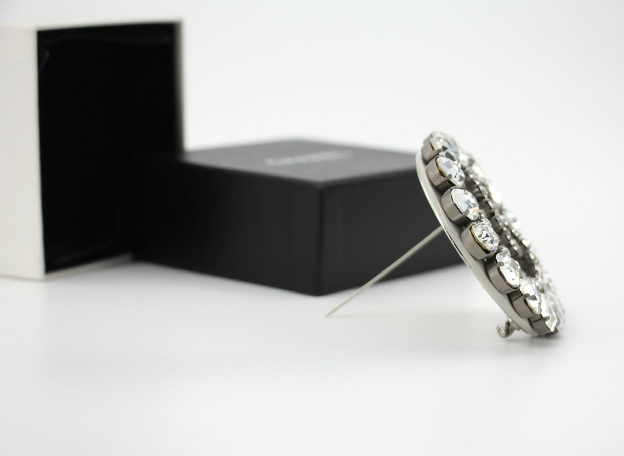 Chanel Vintage 00A Rhinestone Silver CC Large Round Brooch