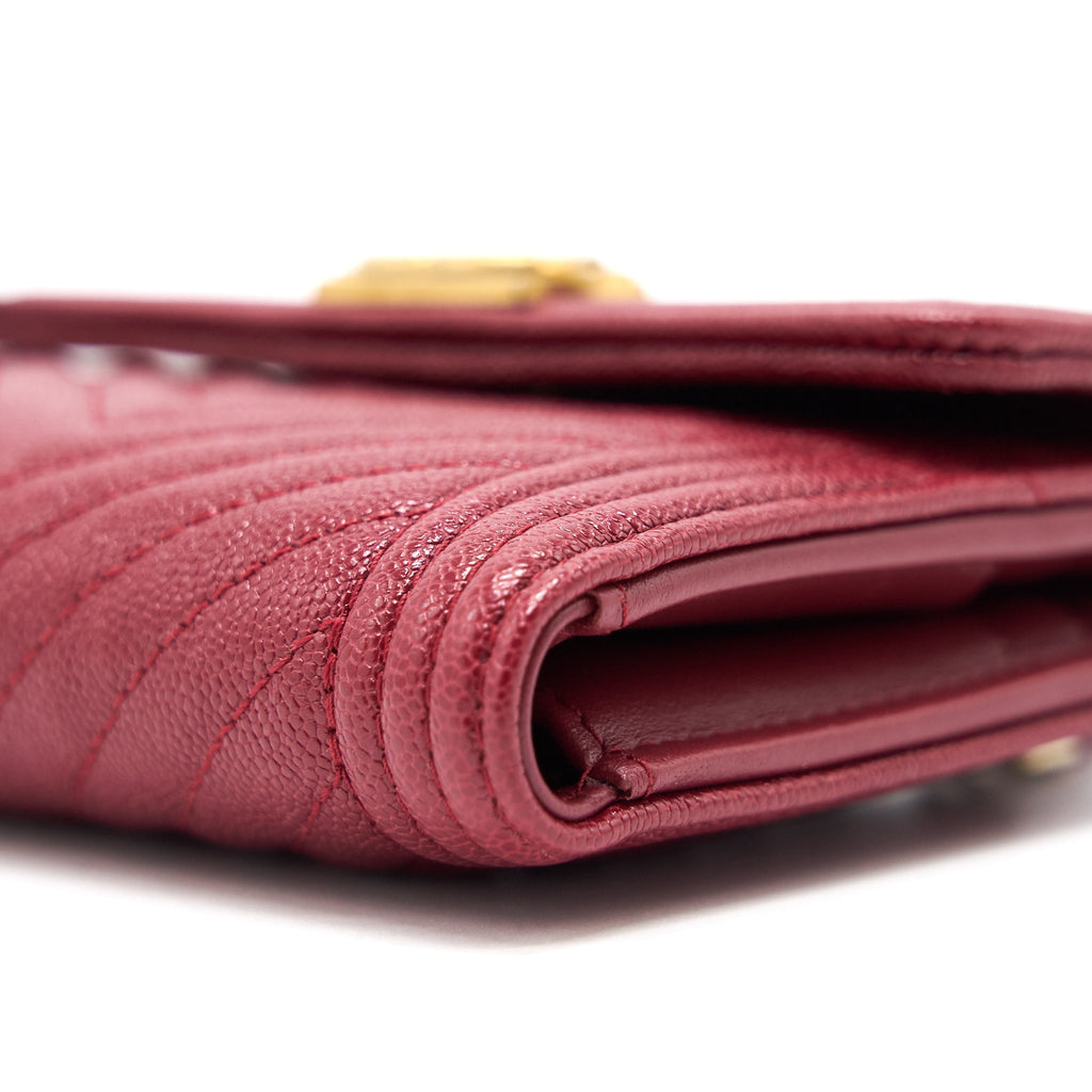 Chanel Caviar Chevron Quilted Boy Compact Wallet Red