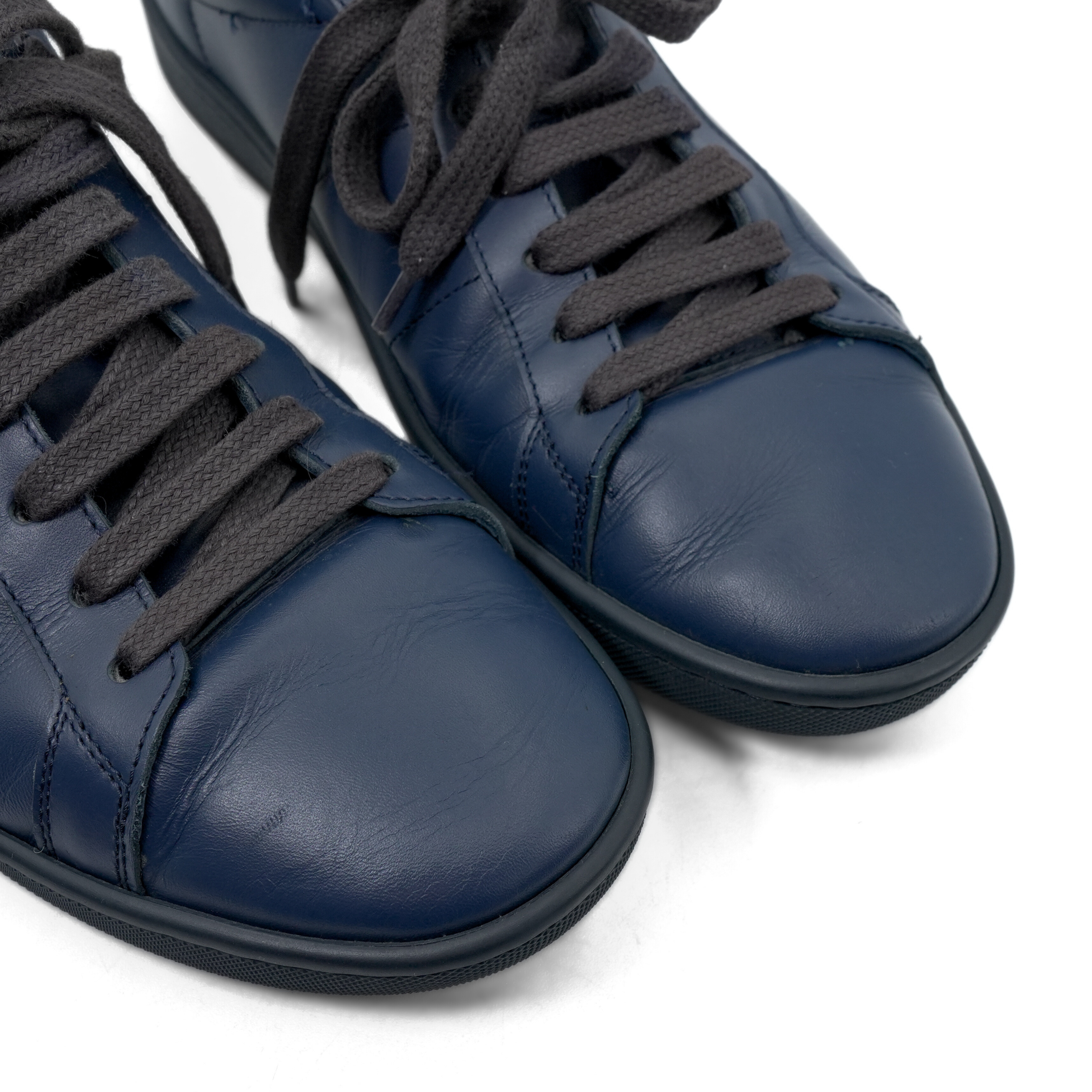 Saint Laurent 'Court Classic' Sneakers - Men's 41