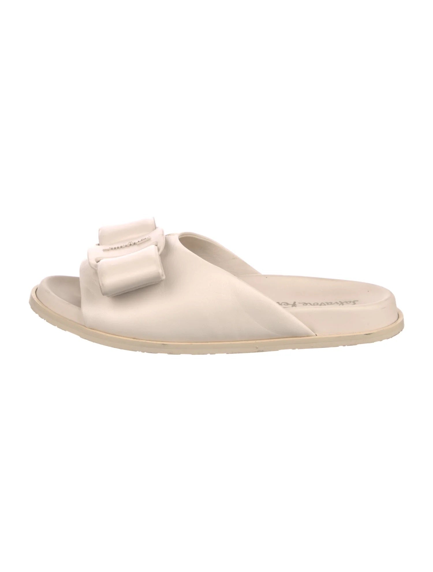 SALVATORE FERRAGAMO BOW ACCENT LEATHER  SLIDE MULES