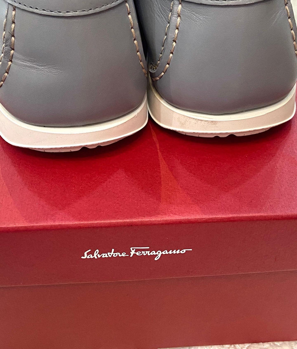 SALVATORE FERRAGAMO GREY MEN'S LOAFERS