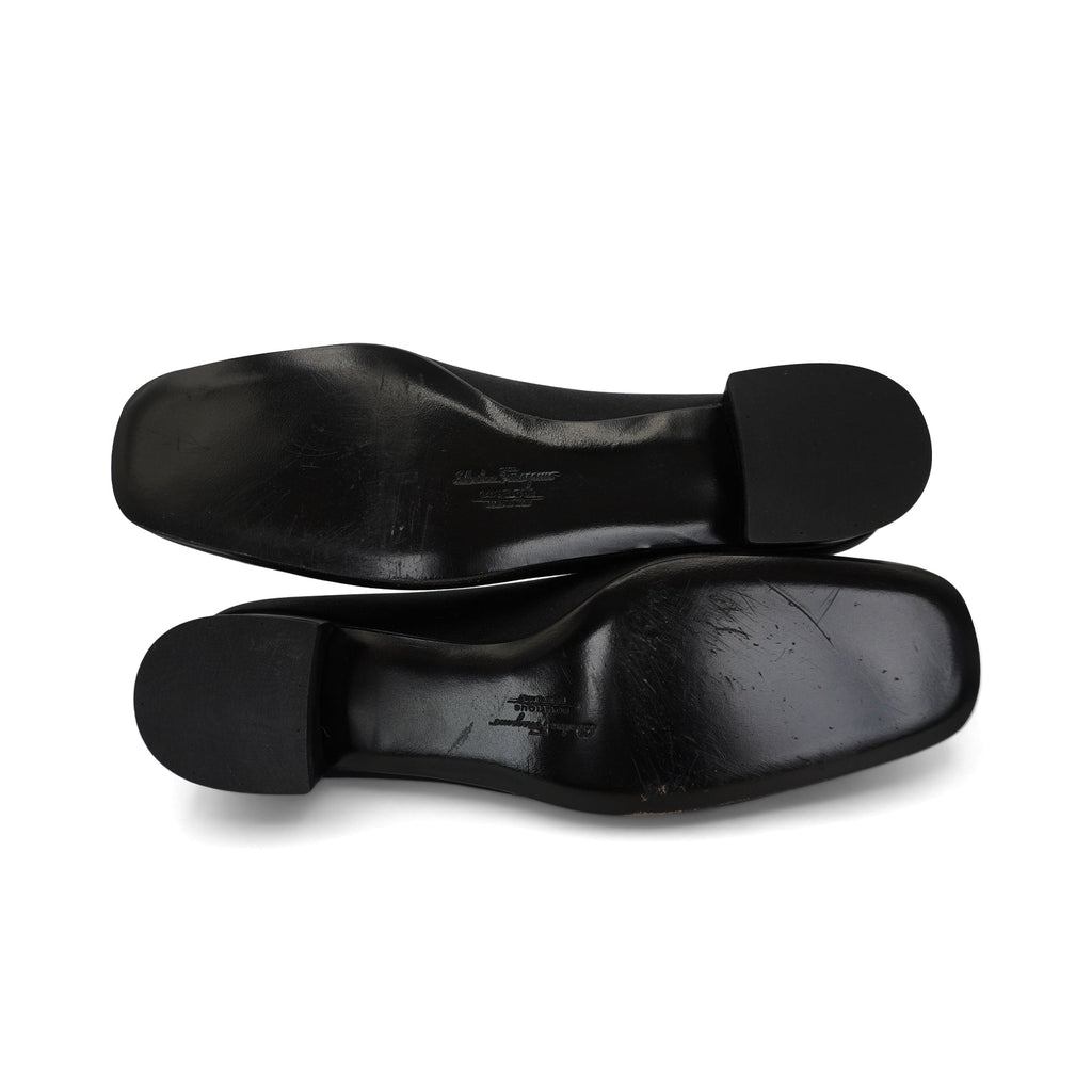 Salvatore Ferragamo 'Gloria' Kitten Heels - Women's 9.5