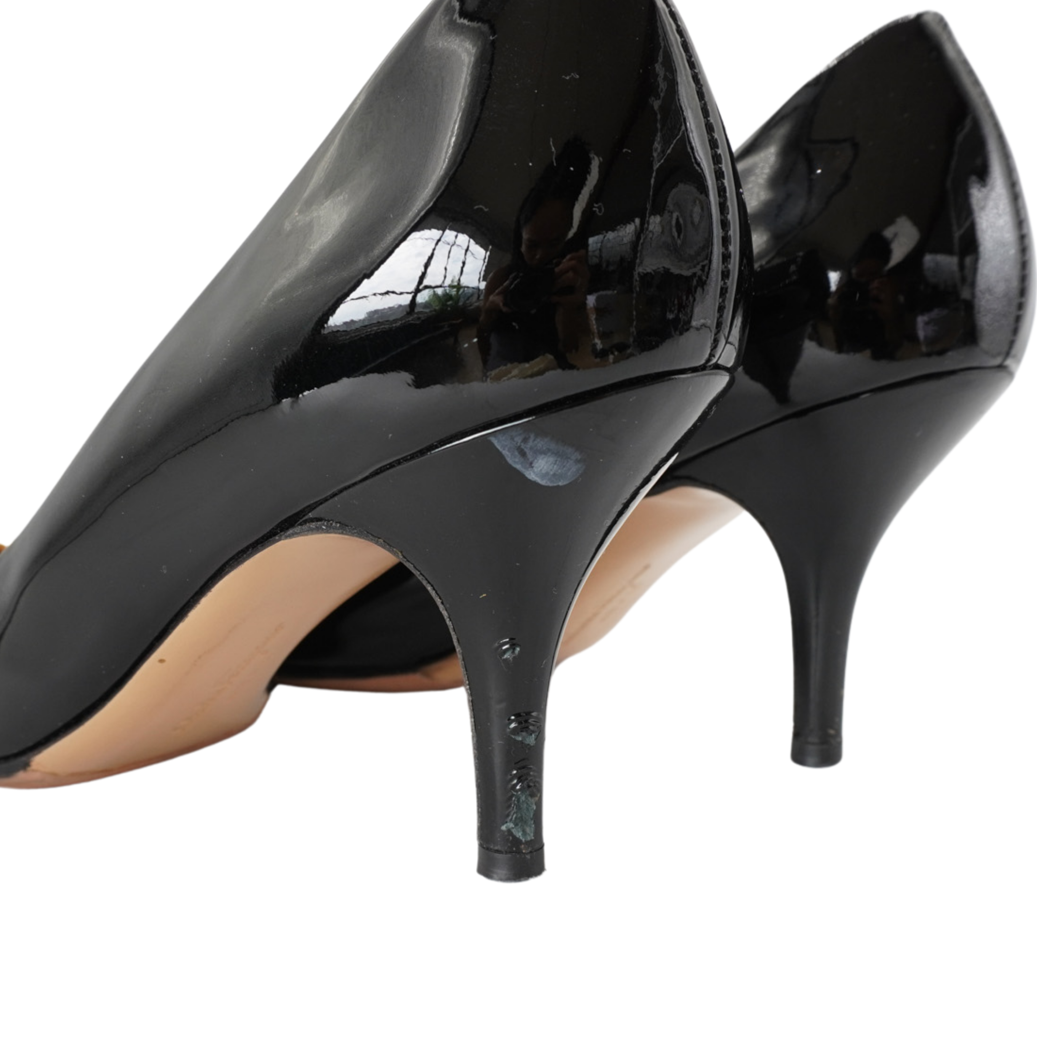 Salvatore Ferragamo 'Vara' Heels - Women's 7.5