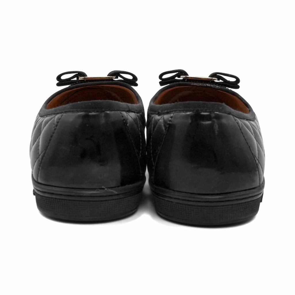 Salvatore Ferragamo 'Rufina' Flats - Women's 8