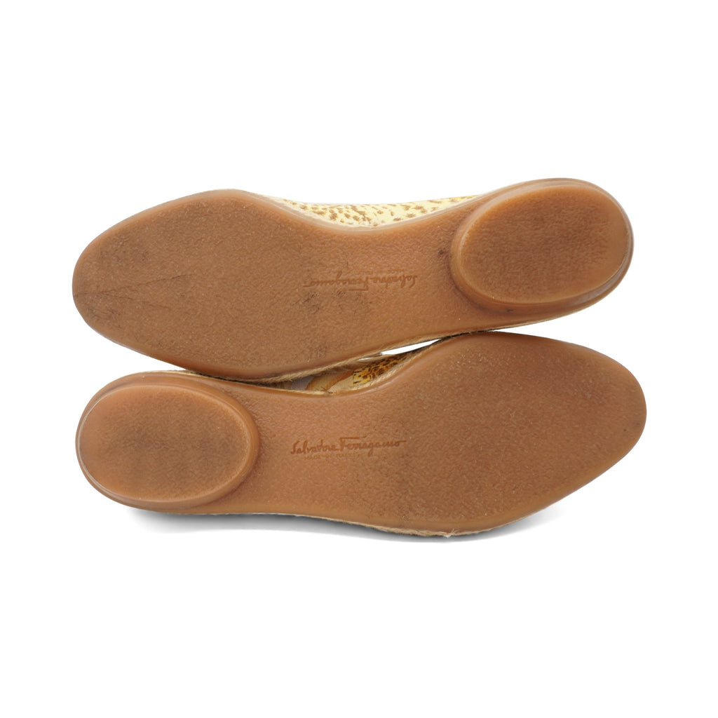 Salvatore Ferragamo Espadrille Flats - Women's 9