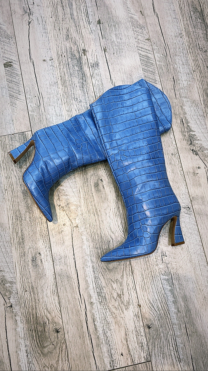 SCHUTZ MARYANA FLARE BOOT