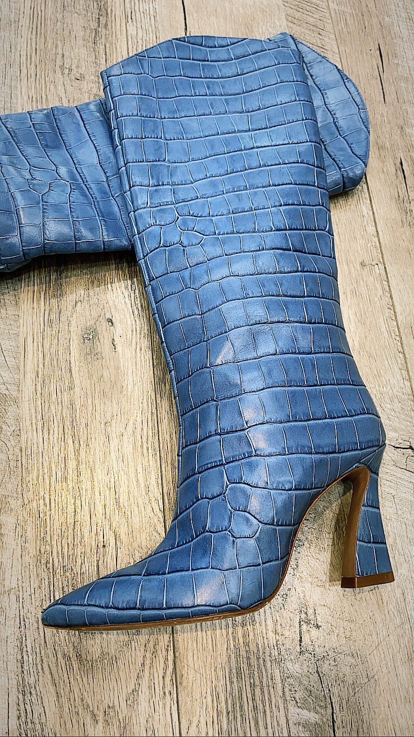 SCHUTZ MARYANA FLARE BOOT