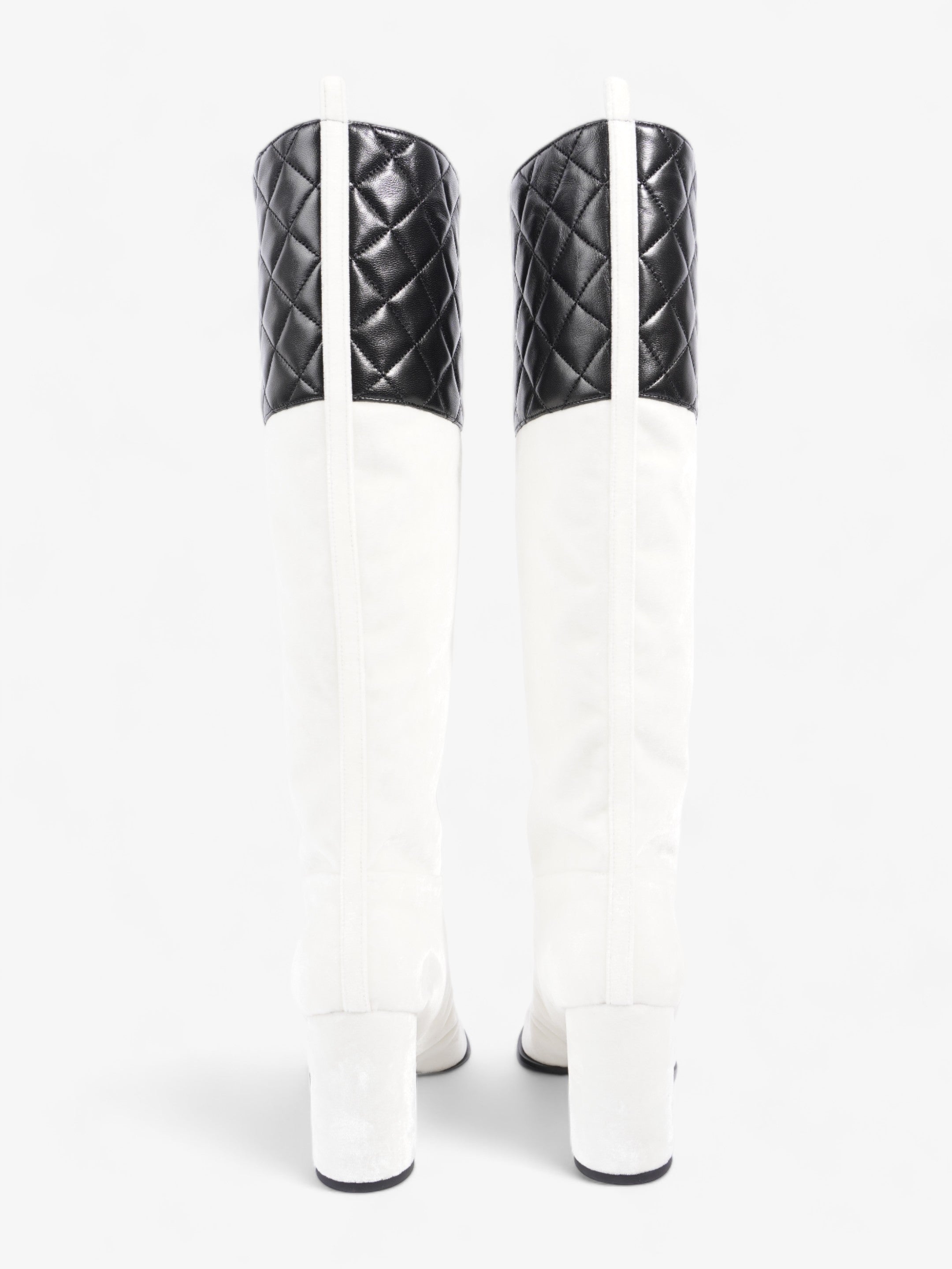 Chanel Knee High Boots White / Black Velvet EU 38 UK 5