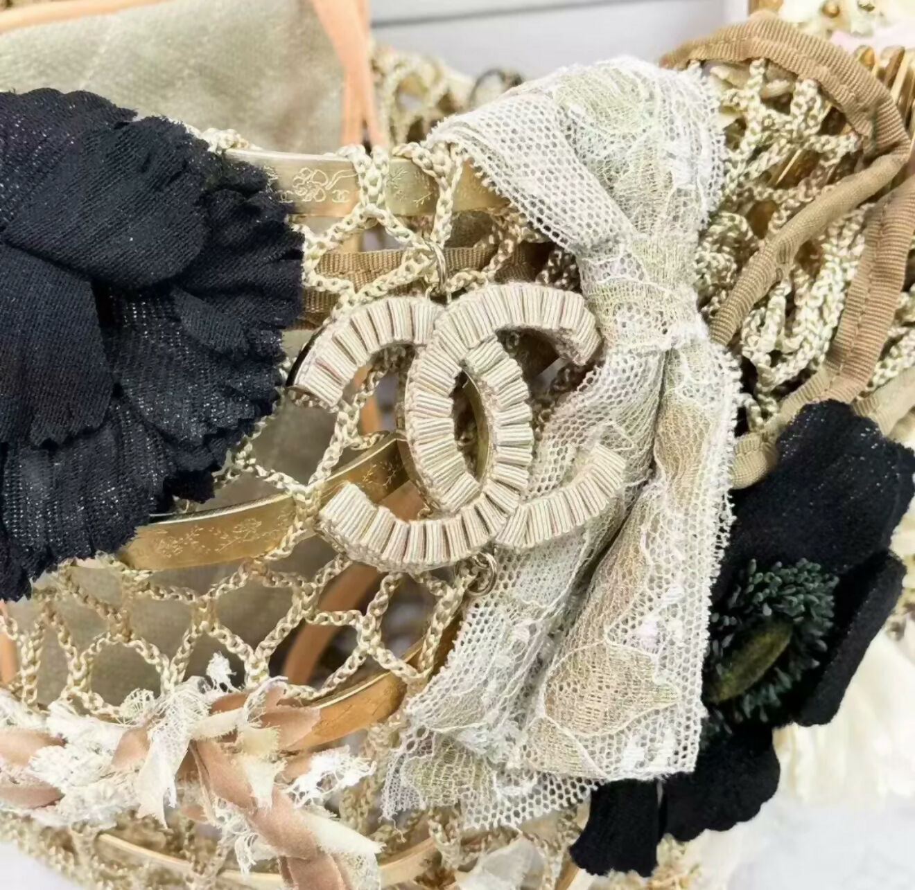 Rare Chanel flower basket from 2018/2019 runway show