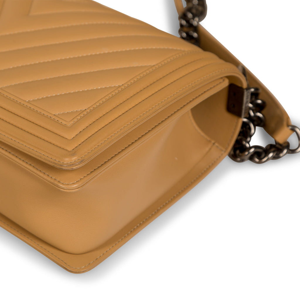 Chanel Boy Bag - New Medium