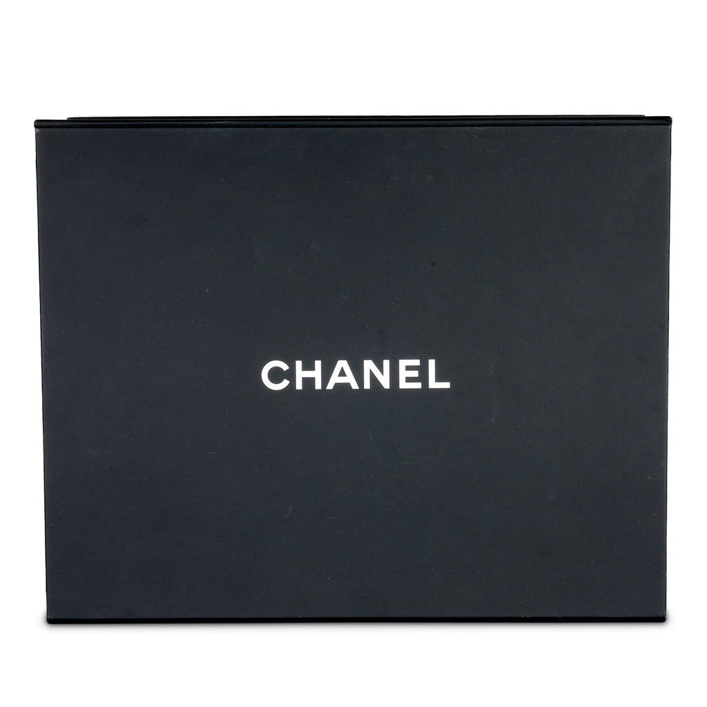 Chanel Classic Flap Bag - Jumbo