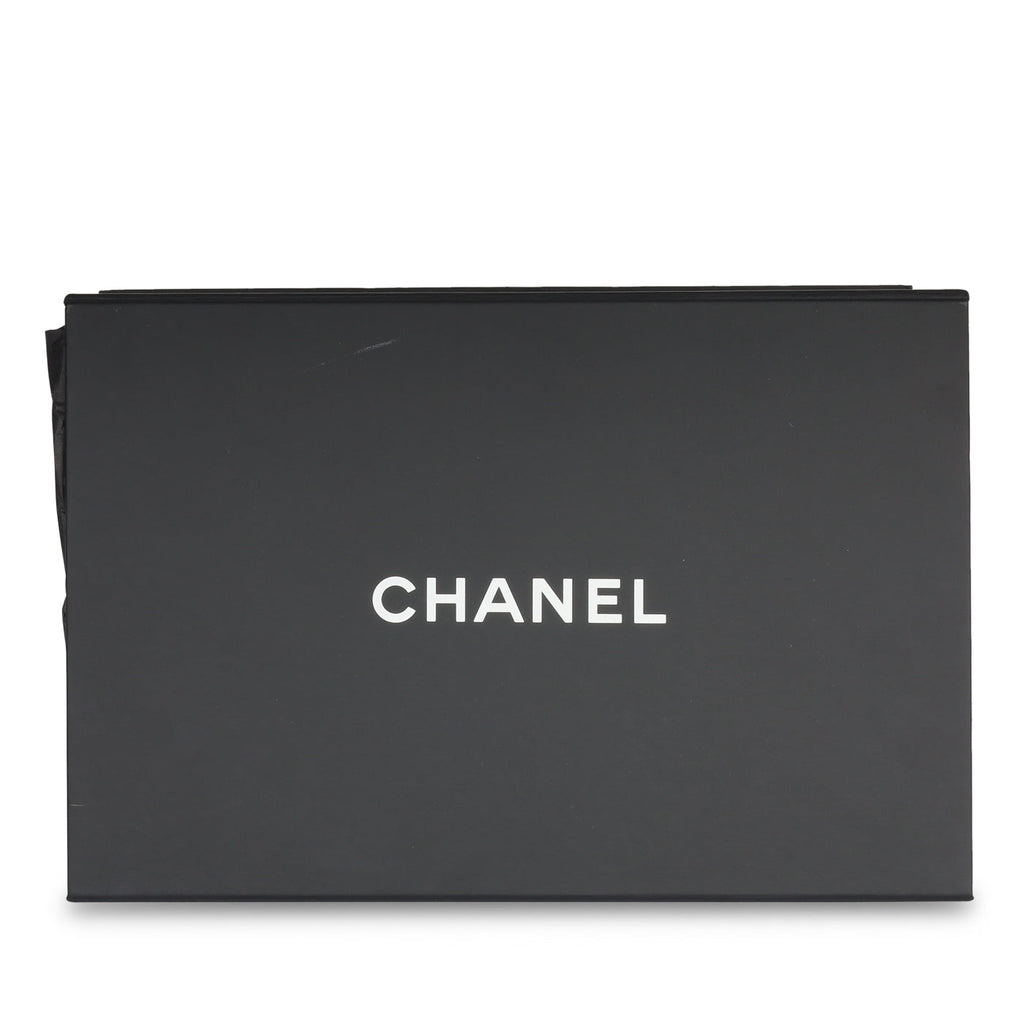 Chanel Classic Flap Bag - Medium