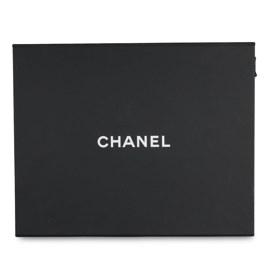Chanel Classic Flap Bag - Medium