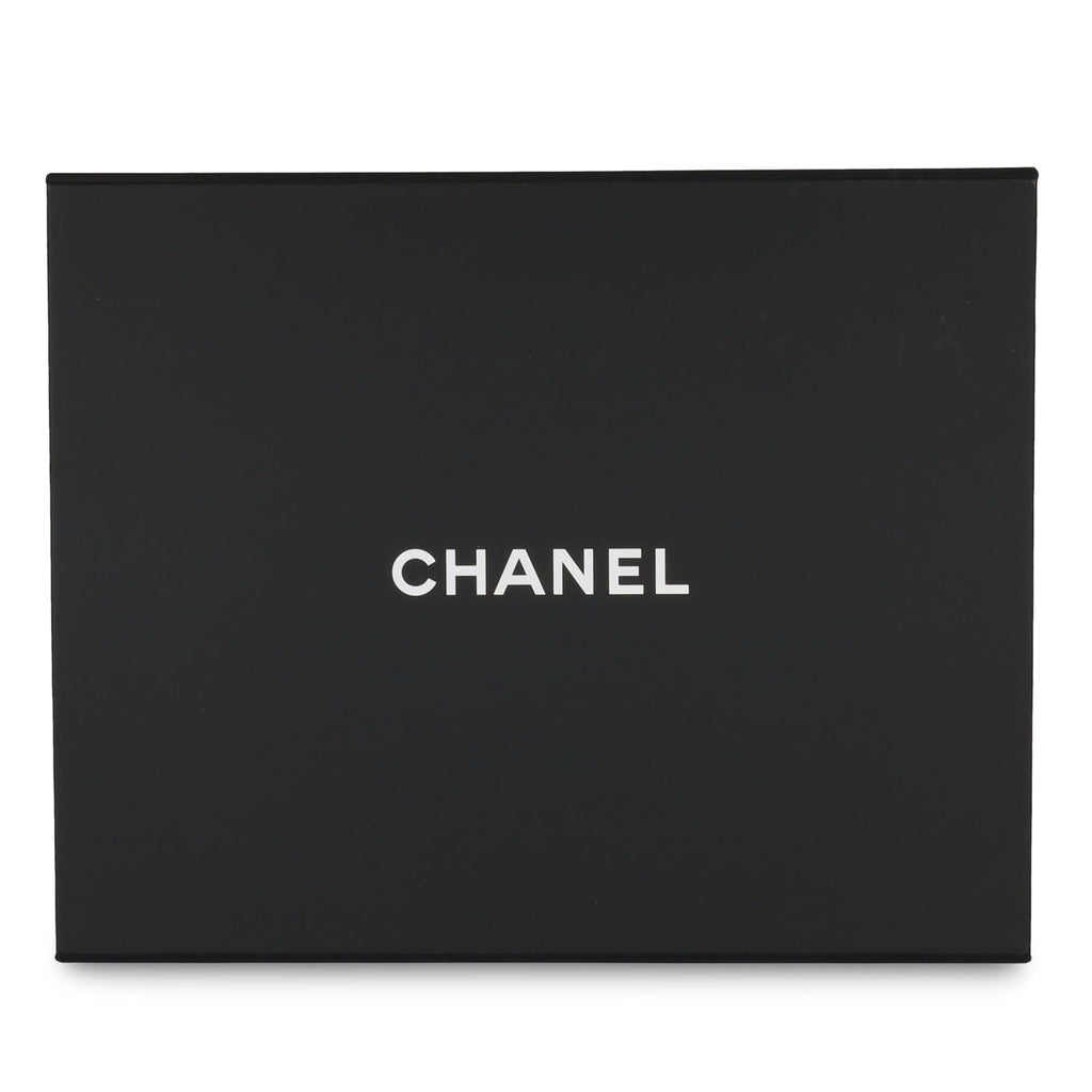Chanel Classic Flap Bag - Jumbo