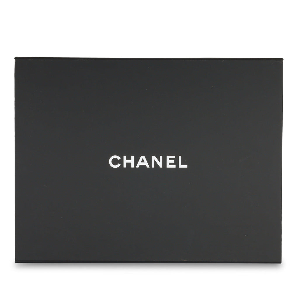 Chanel Classic Flap Bag - Jumbo