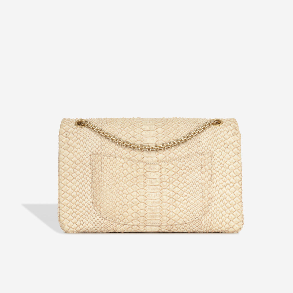 Chanel 2.55 Re-Issue - 226
